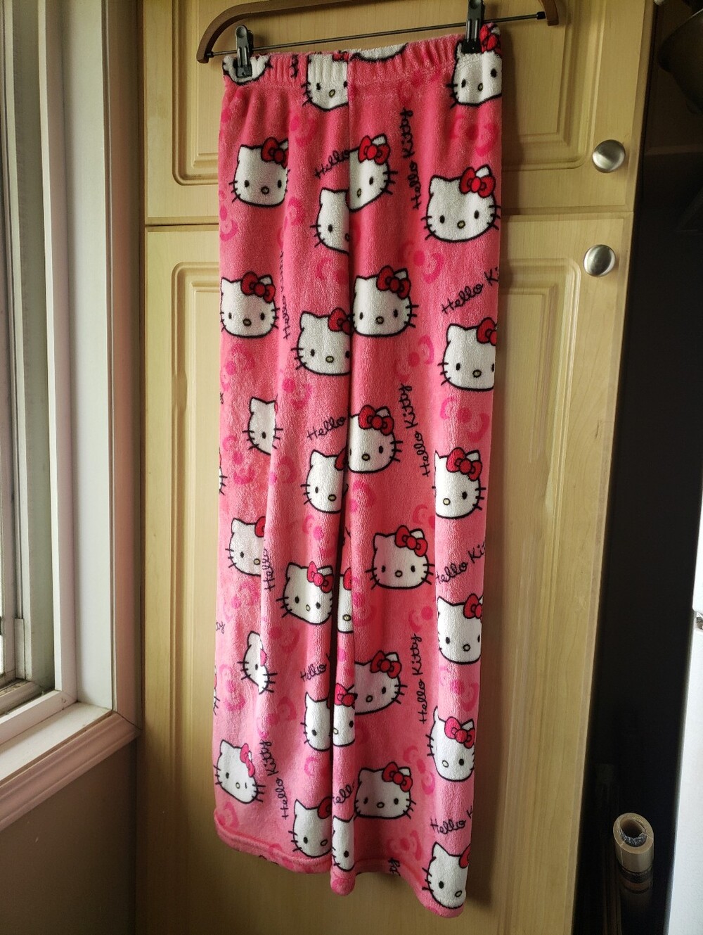 Hello Kitty Pink Fleece Kids Pajama Pants